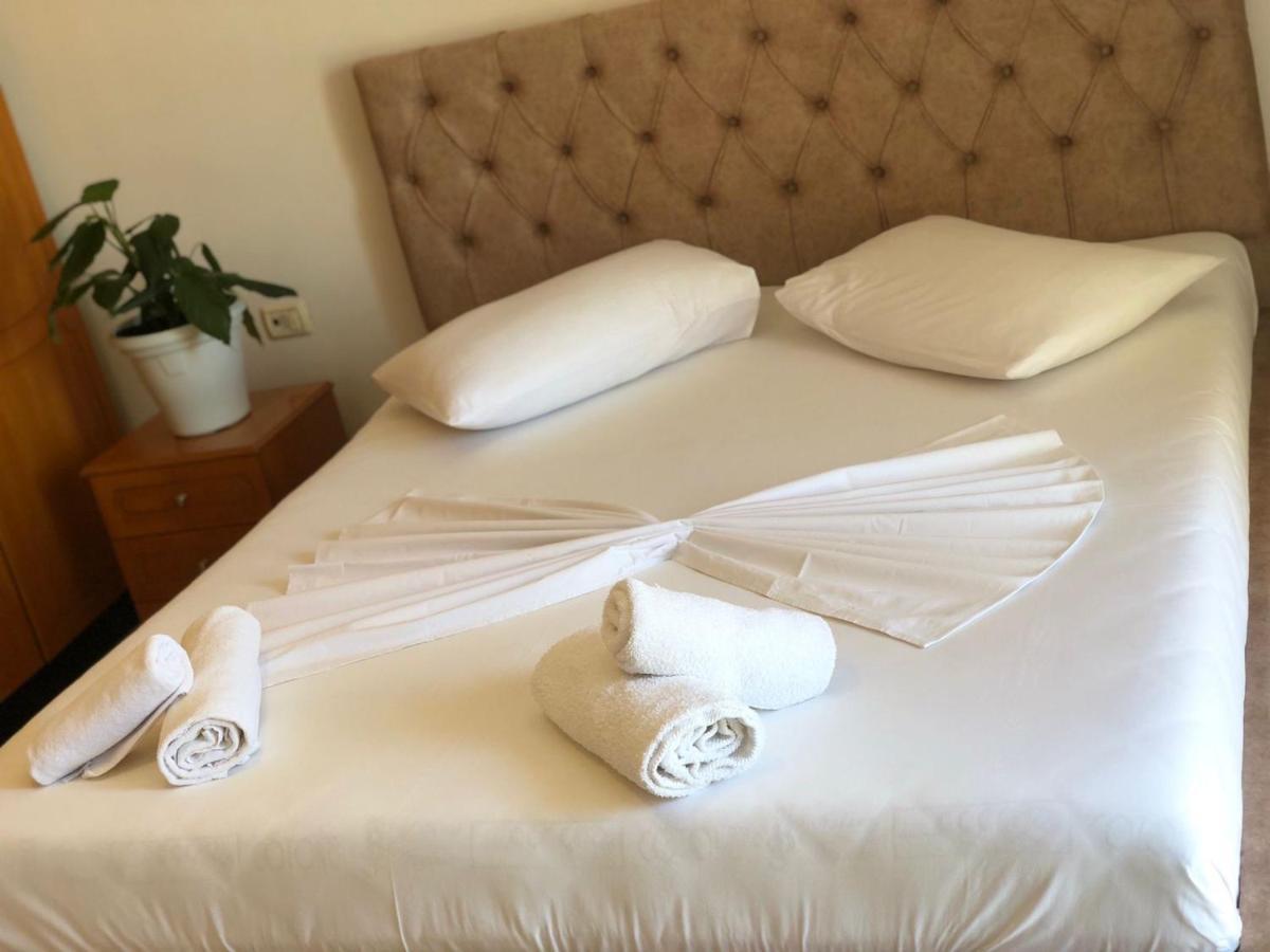 Enia'S Room Sarandë 외부 사진